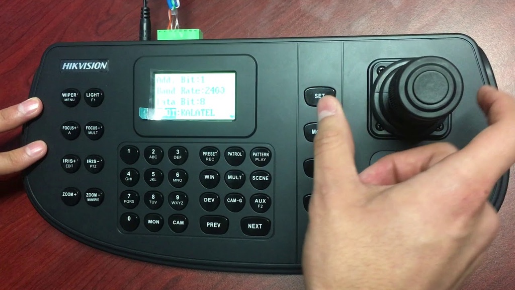Controlador IP para DVR, NVR y PTZ a través de red / Soporta RS-485 / Compatible con epcom y HIKVISION