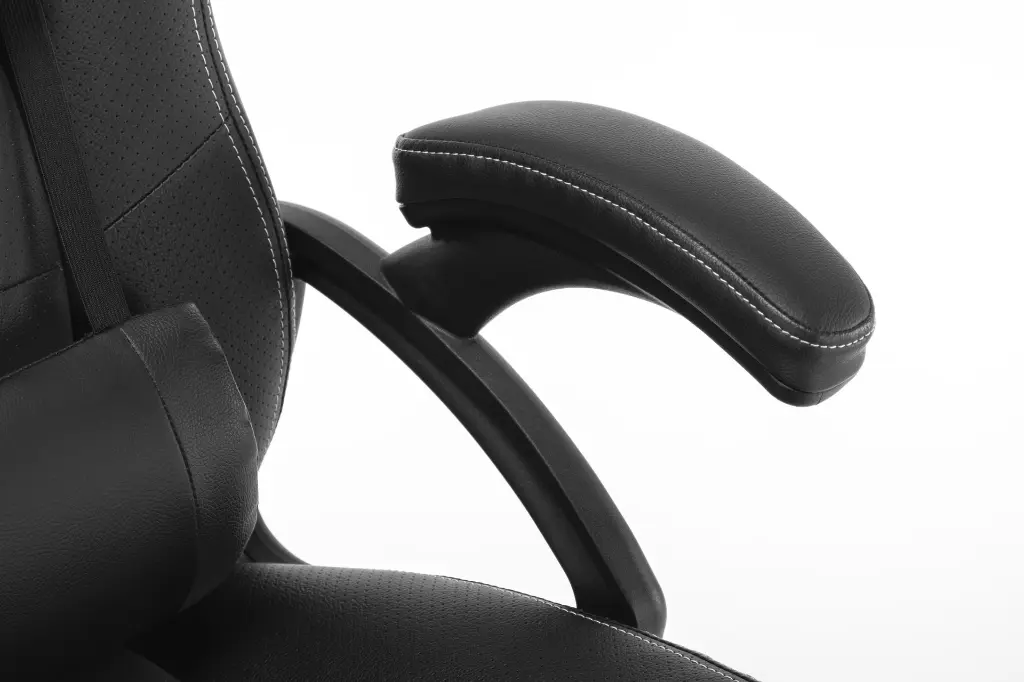 SILLA GAMER RAPTOR SENCILLA NEGRA CUERINA BASCULANTE BASE NYLON