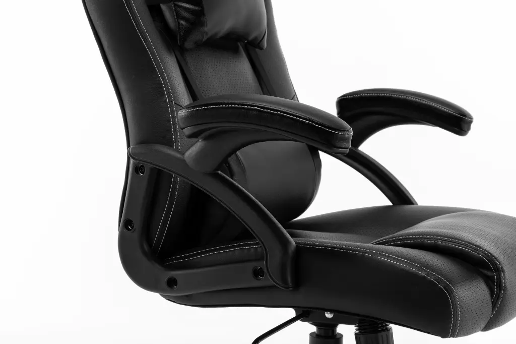 SILLA GAMER RAPTOR SENCILLA NEGRA CUERINA BASCULANTE BASE NYLON